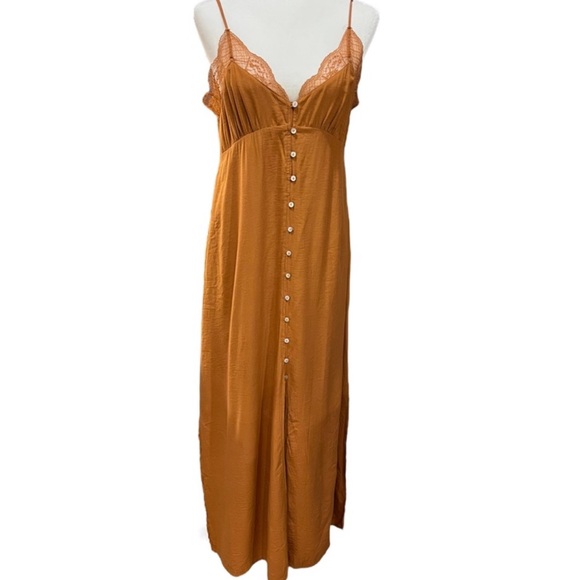 Love stitch Lovestitch maxi lace slip dress - Picture 2 of 5